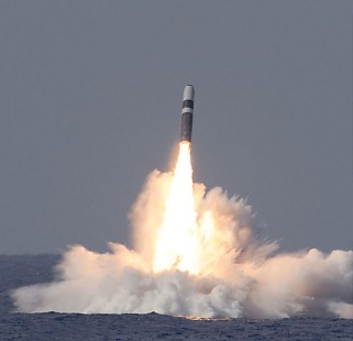 Trident_II_D-5_operational_overhaul_test_June_2014-321x310